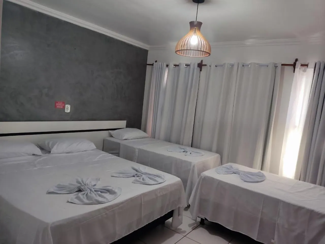 Apartamento 3 Quartos Duplex Na Praia Taperapuan, 400 Metros Da Praia ポルトセグロ